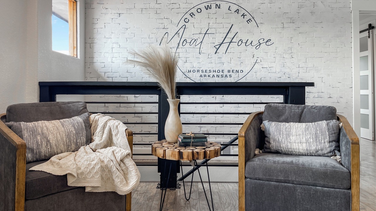 Photo of Others in Horseshoe Bend