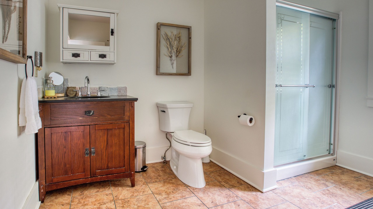 Photo of Bathroom in Lenox