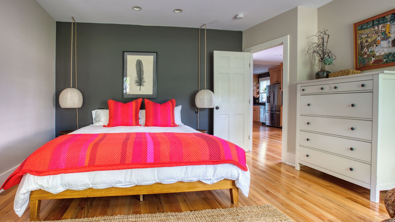 Photo of Bedroom in Lenox