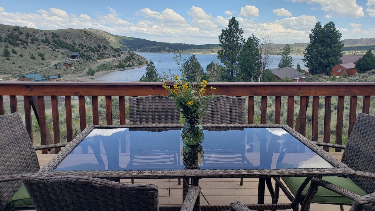 Photo of Outdoor in Mammoth Creek