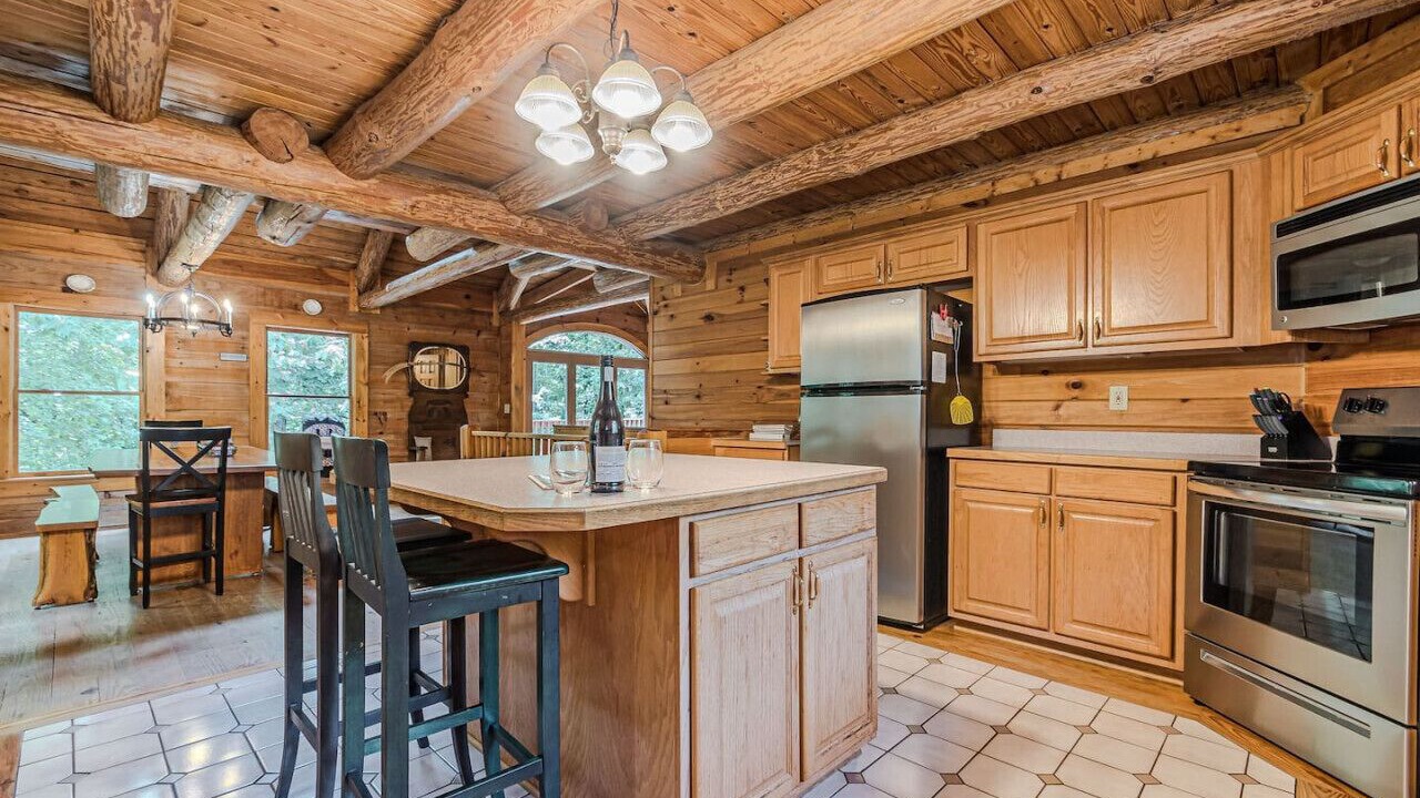 Photo of Kitchen in Dahlonega