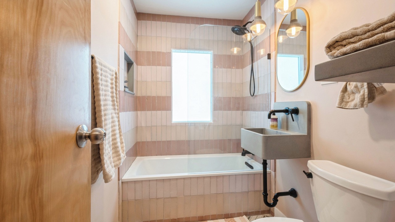 Photo of Bathroom in Evanston
