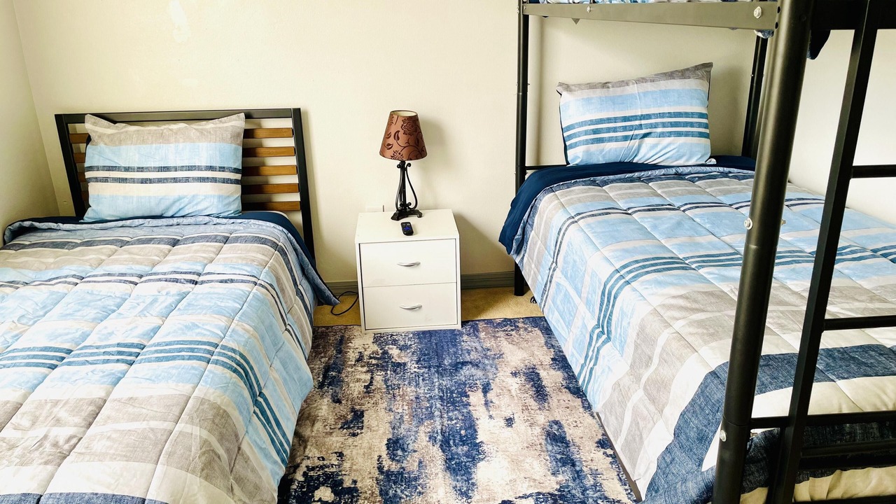 Photo of Bedroom in Sunset Ridge