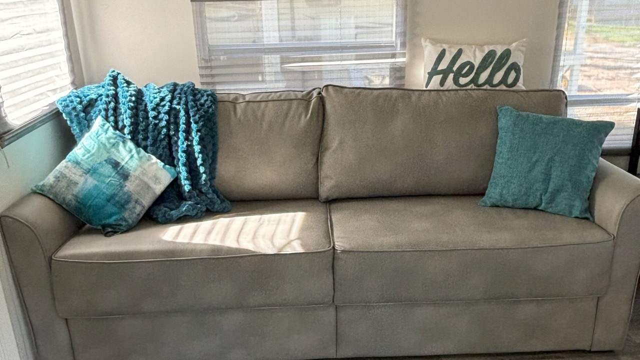 Photo of Livingroom in Lone Mountain