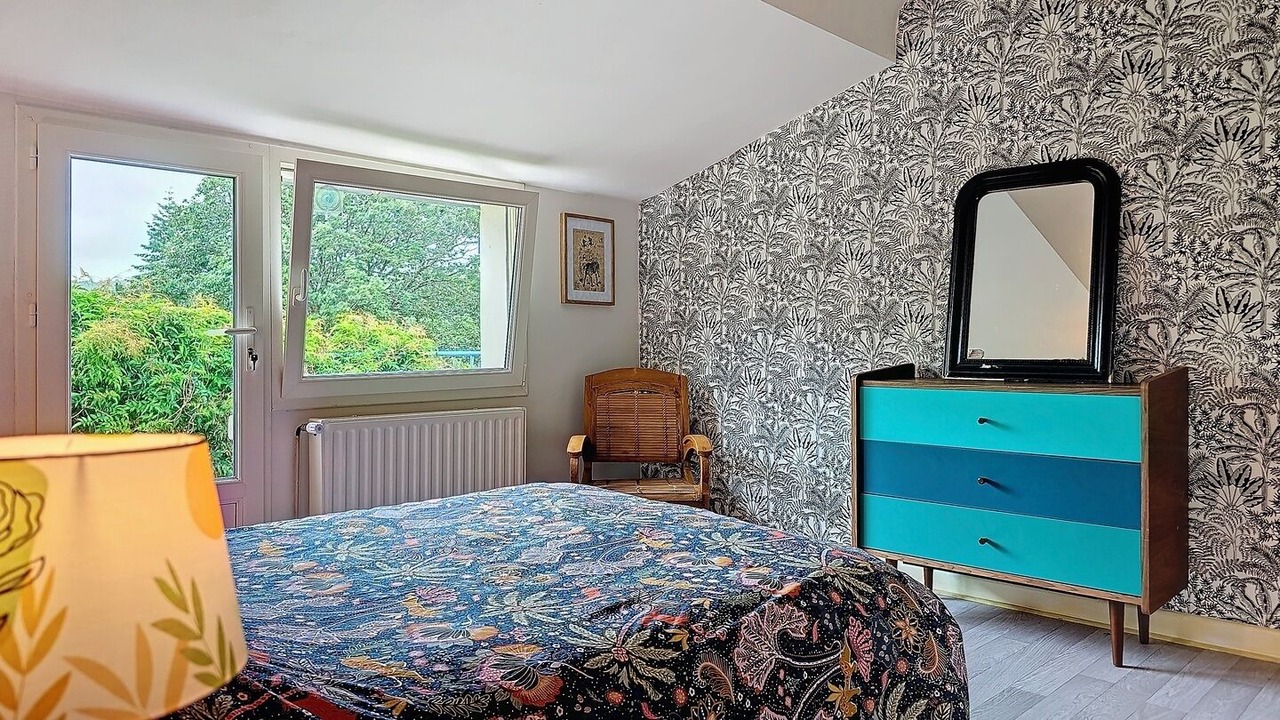 Photo of Bedroom in Caurel