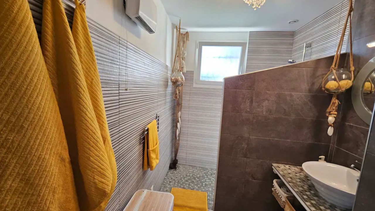 Photo of Bathroom in Sablons