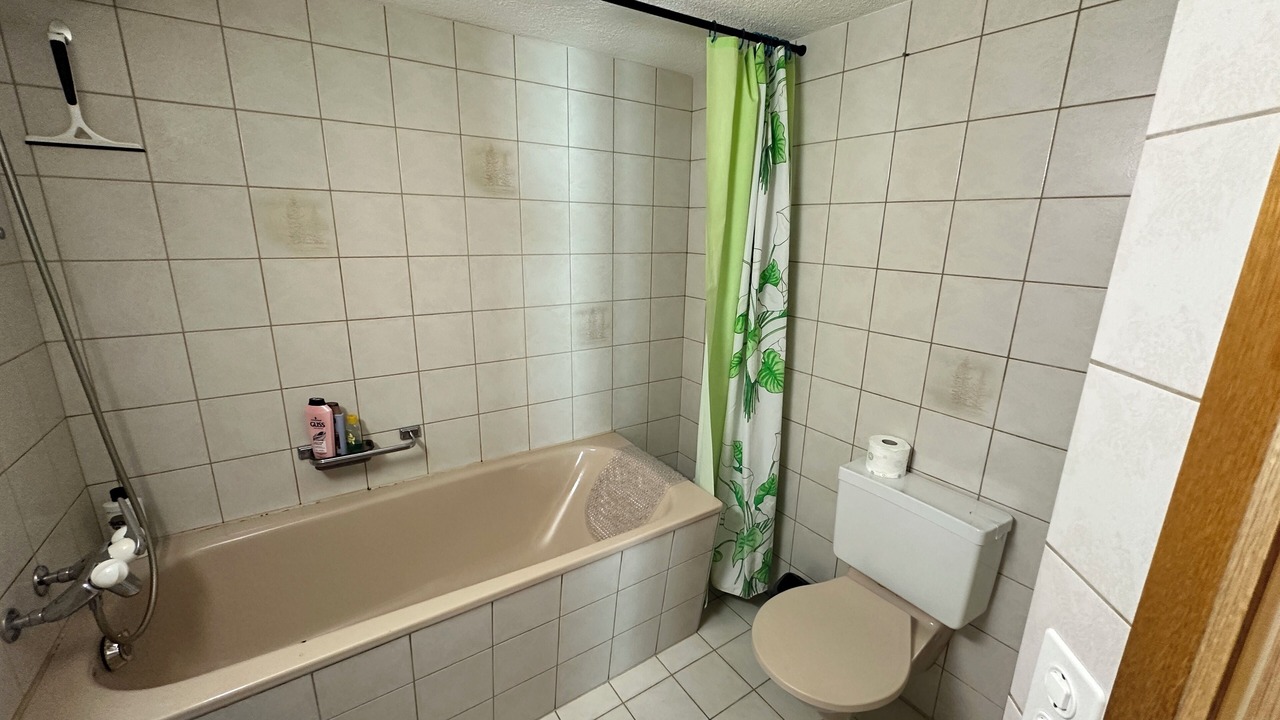 Photo of Bathroom in Andelfingen District