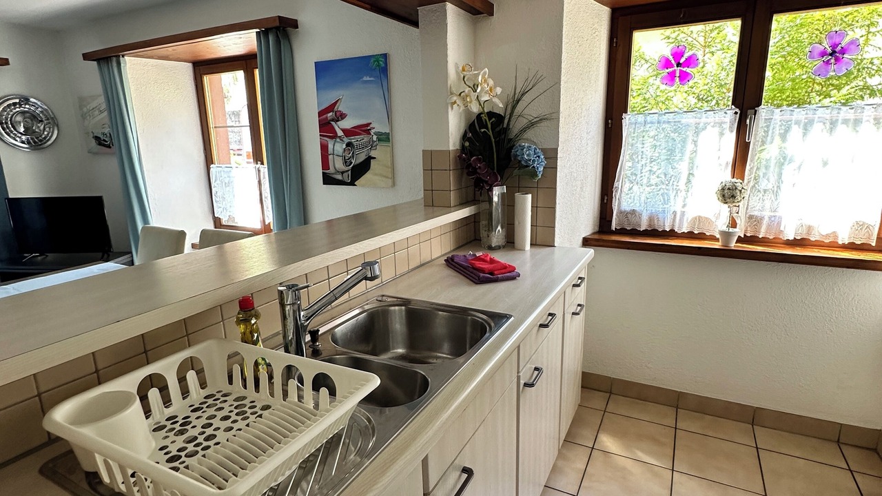 Photo of Kitchen in Andelfingen District