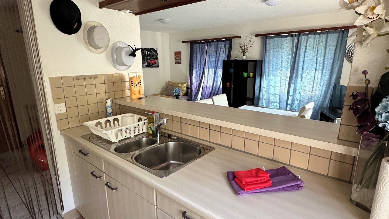 Photo of Kitchen in Andelfingen District