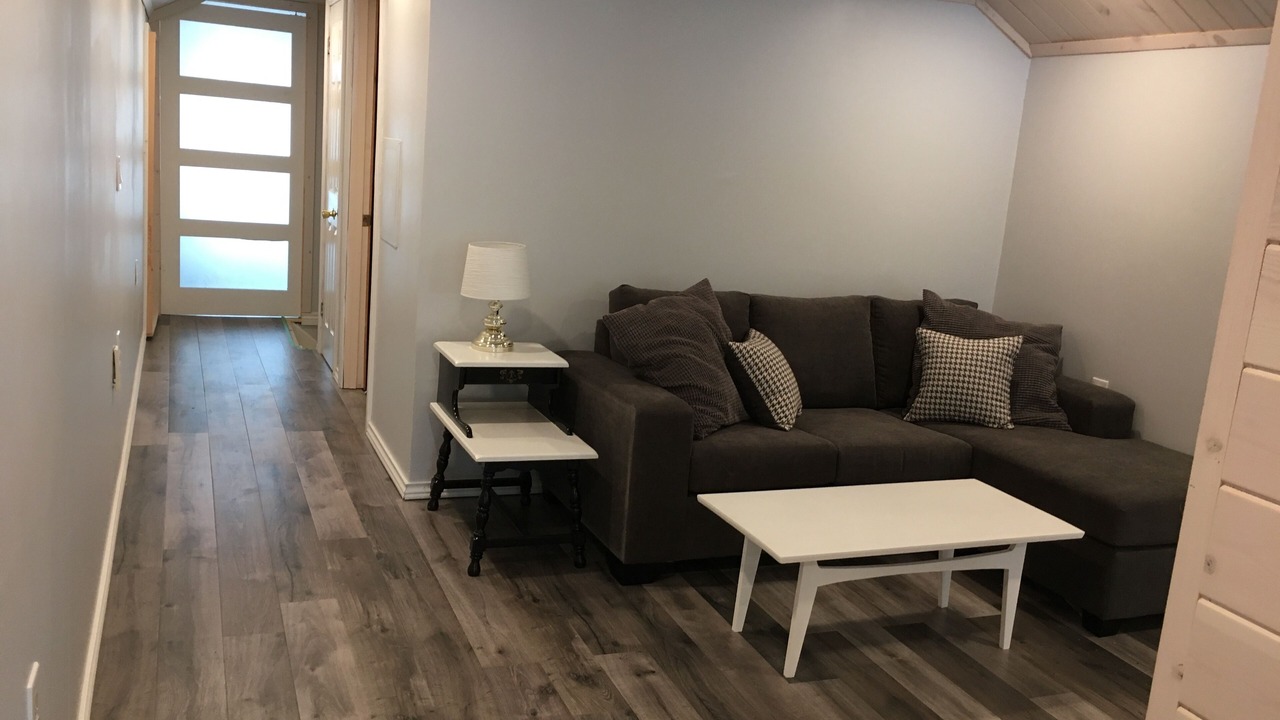 Photo of Livingroom in Parry Sound