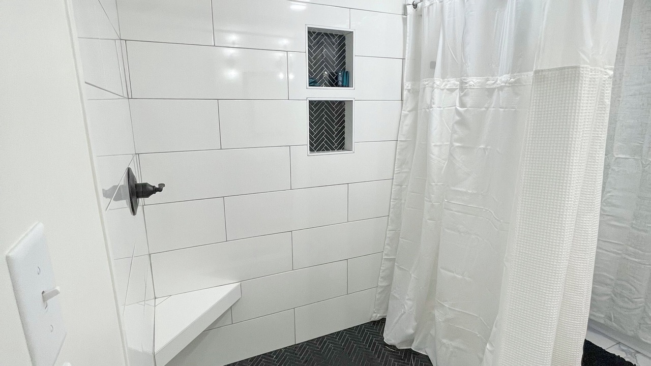 Photo of Bathroom in College Hill