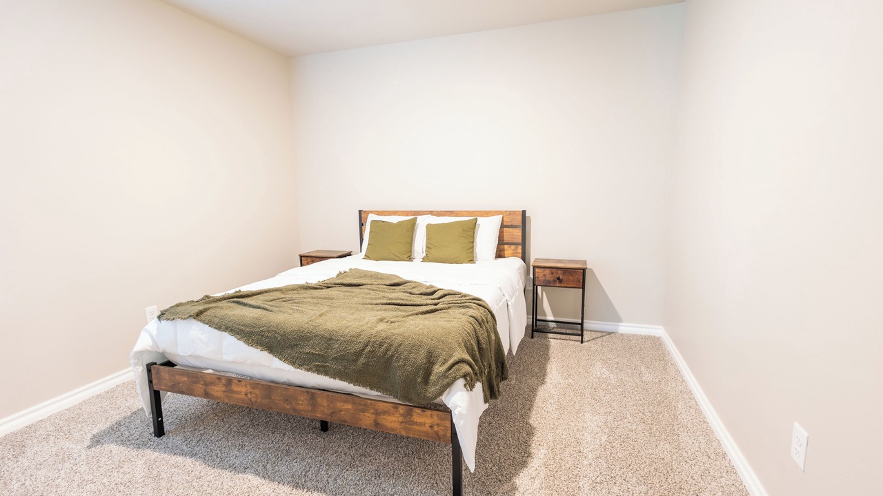 Photo of Bedroom in Yukon
