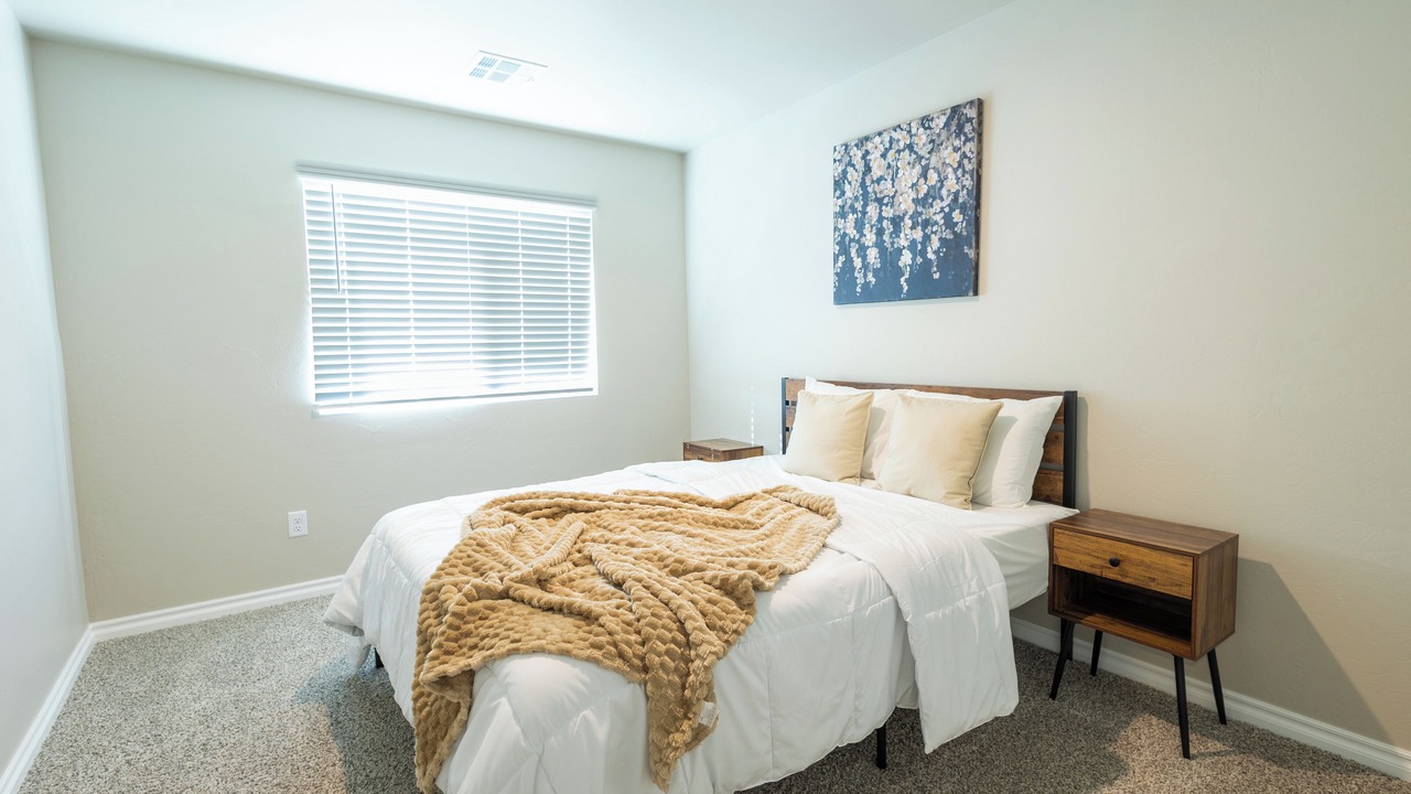 Photo of Bedroom in Yukon