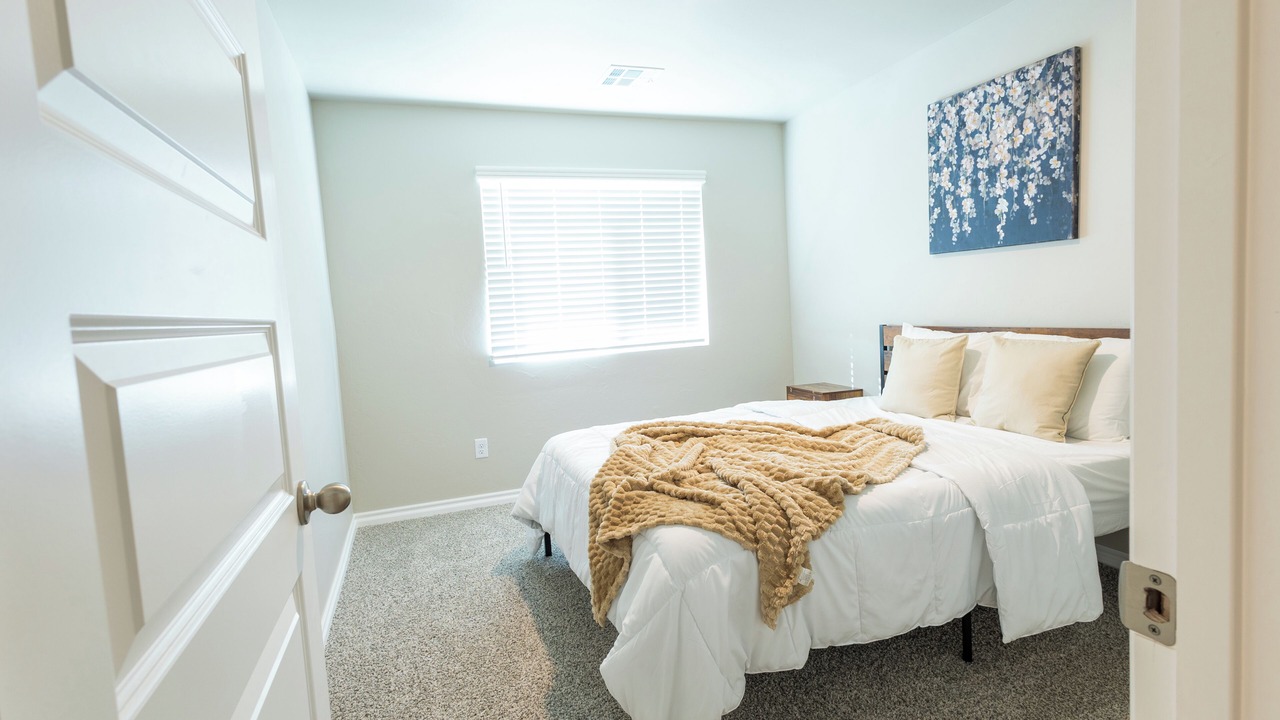Photo of Bedroom in Yukon