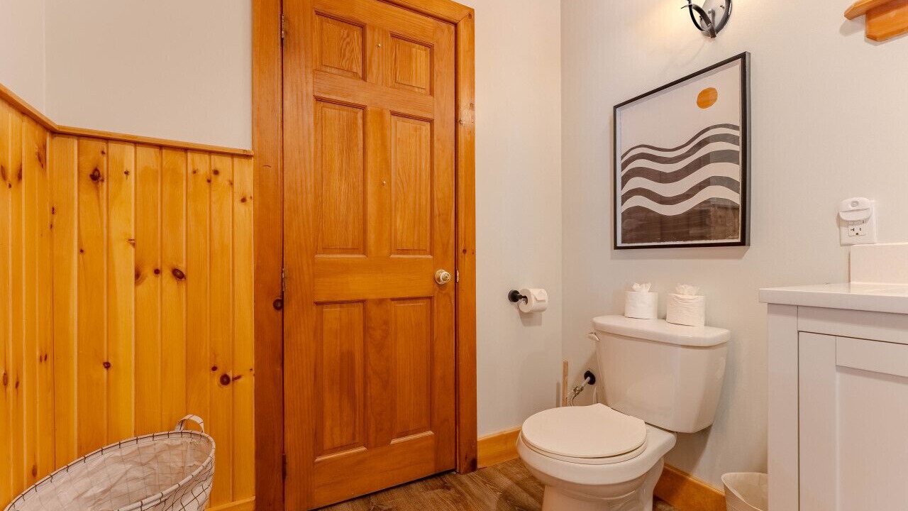 Photo of Bathroom in Saint David