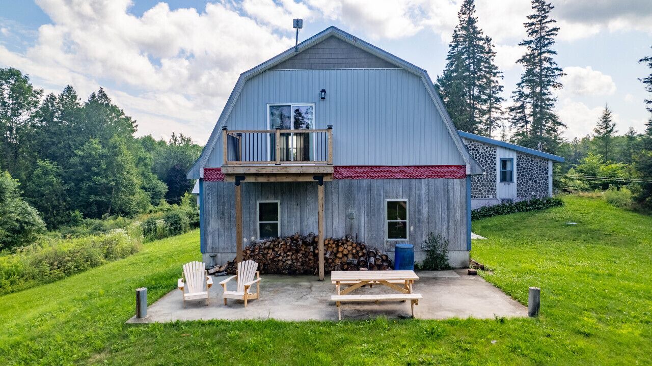 Photo of Outdoor in Saint David