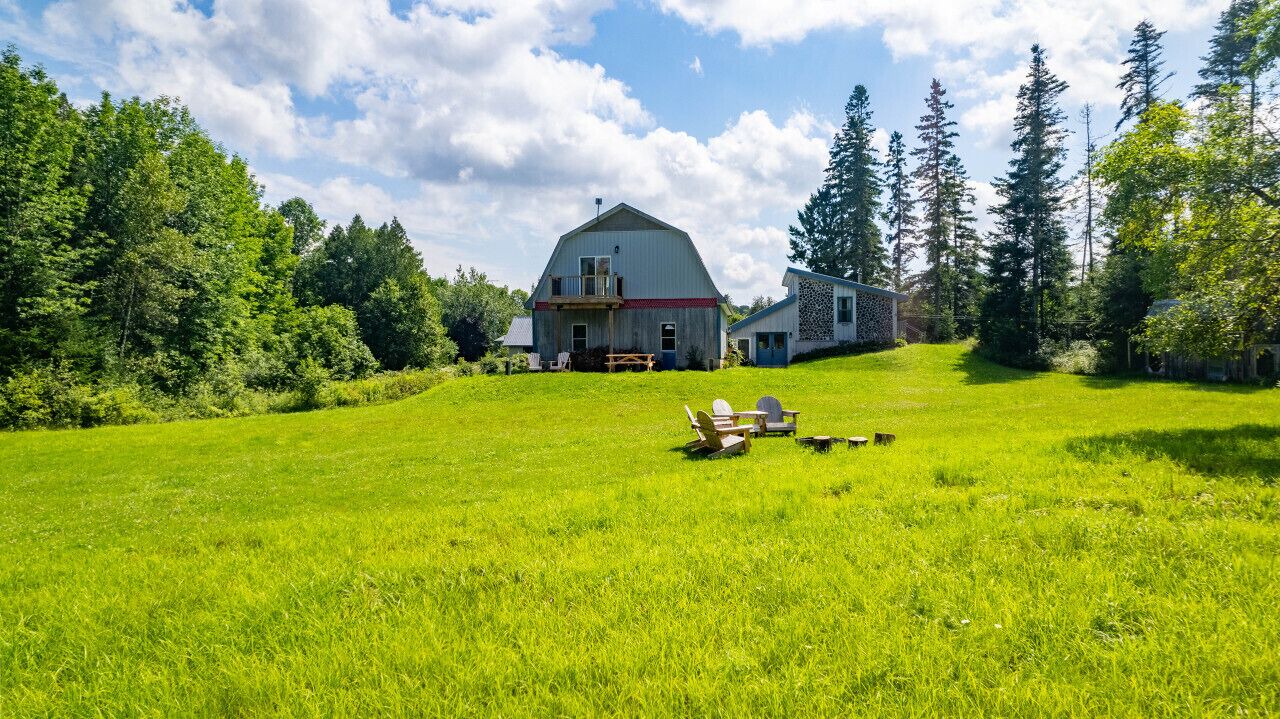 Photo of Outdoor in Saint David