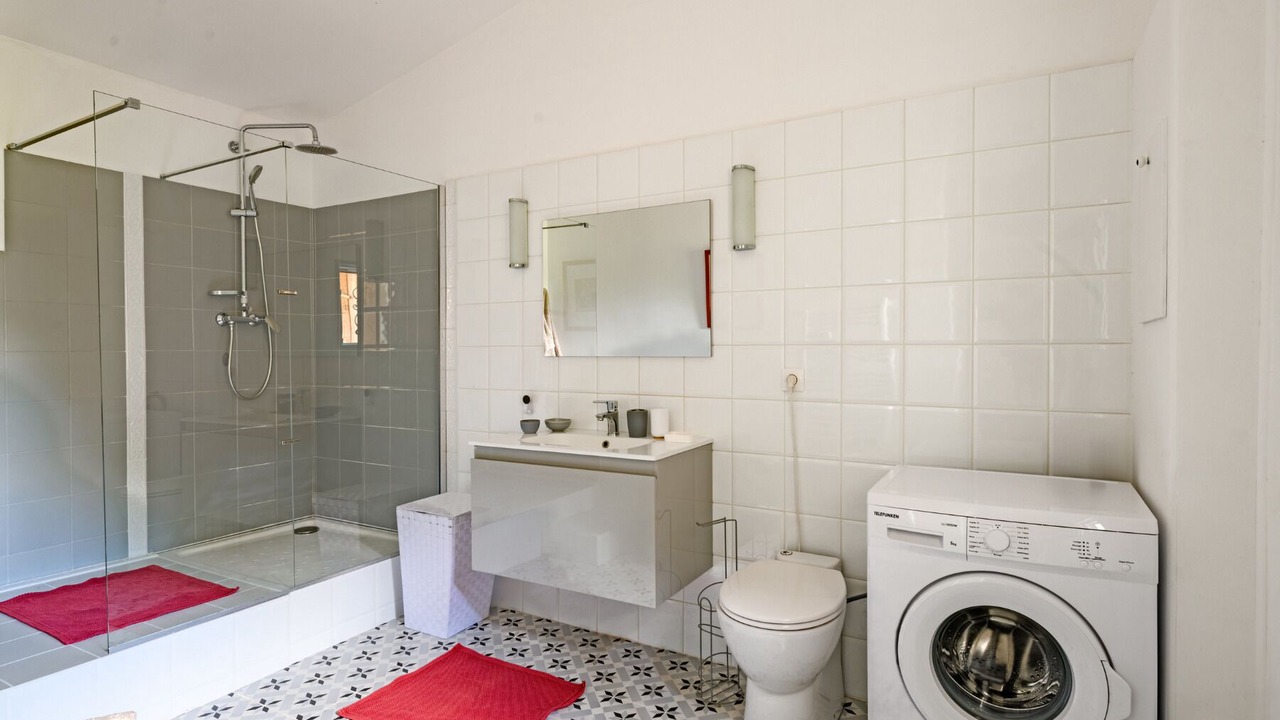 Photo of Bathroom in Mouries