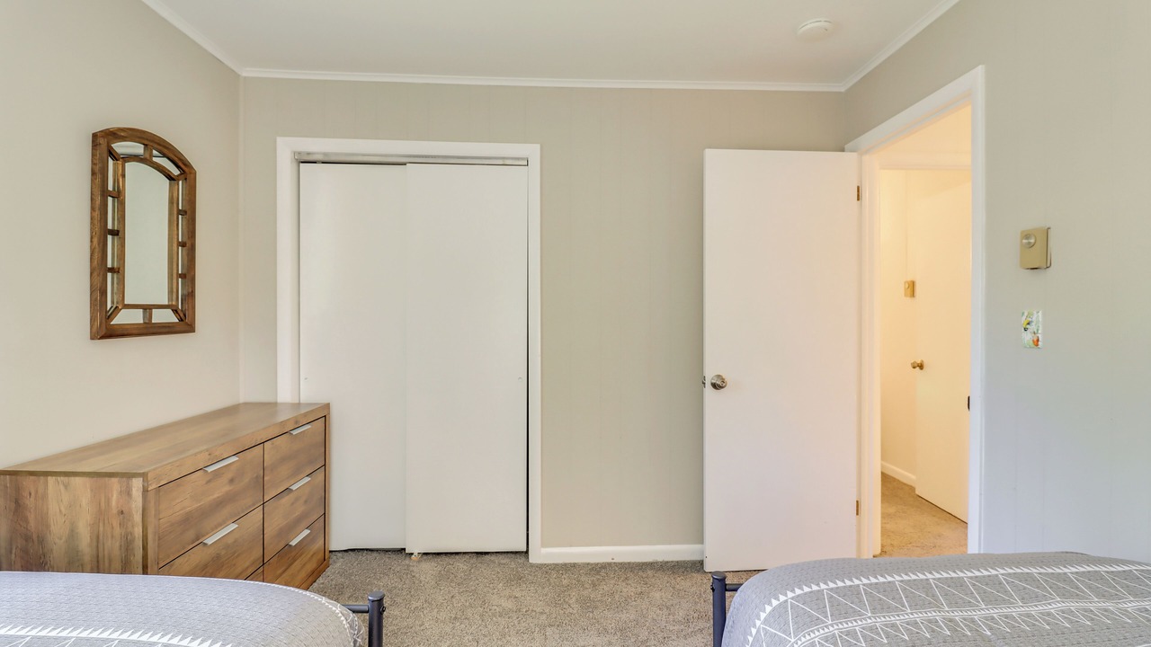 Photo of Bedroom in Long Pond
