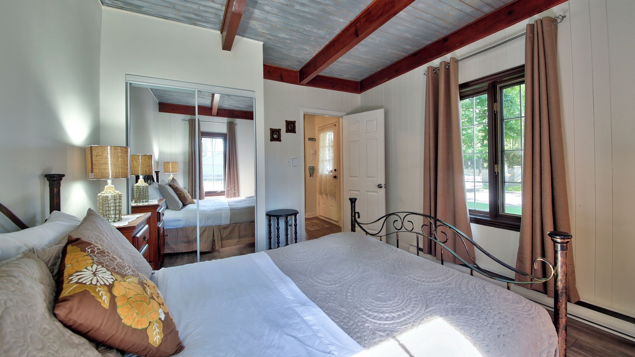 Photo of Bedroom in Dorval