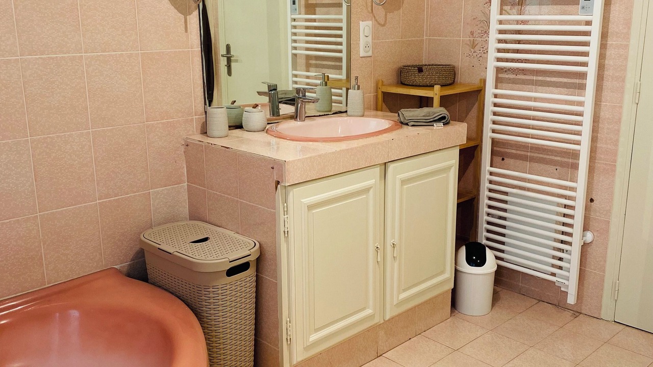Photo of Bathroom in Saint-Vincent-de-Barbeyrargues
