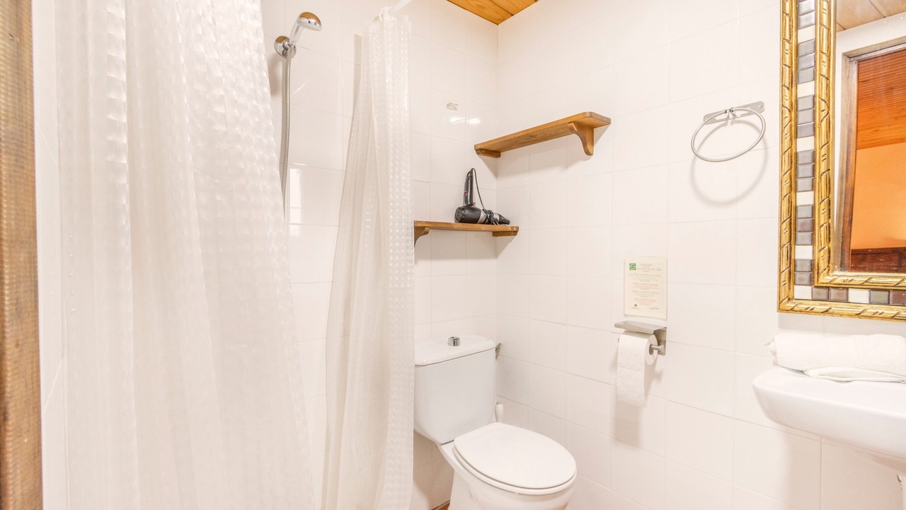 Photo of Bathroom in Gargalla