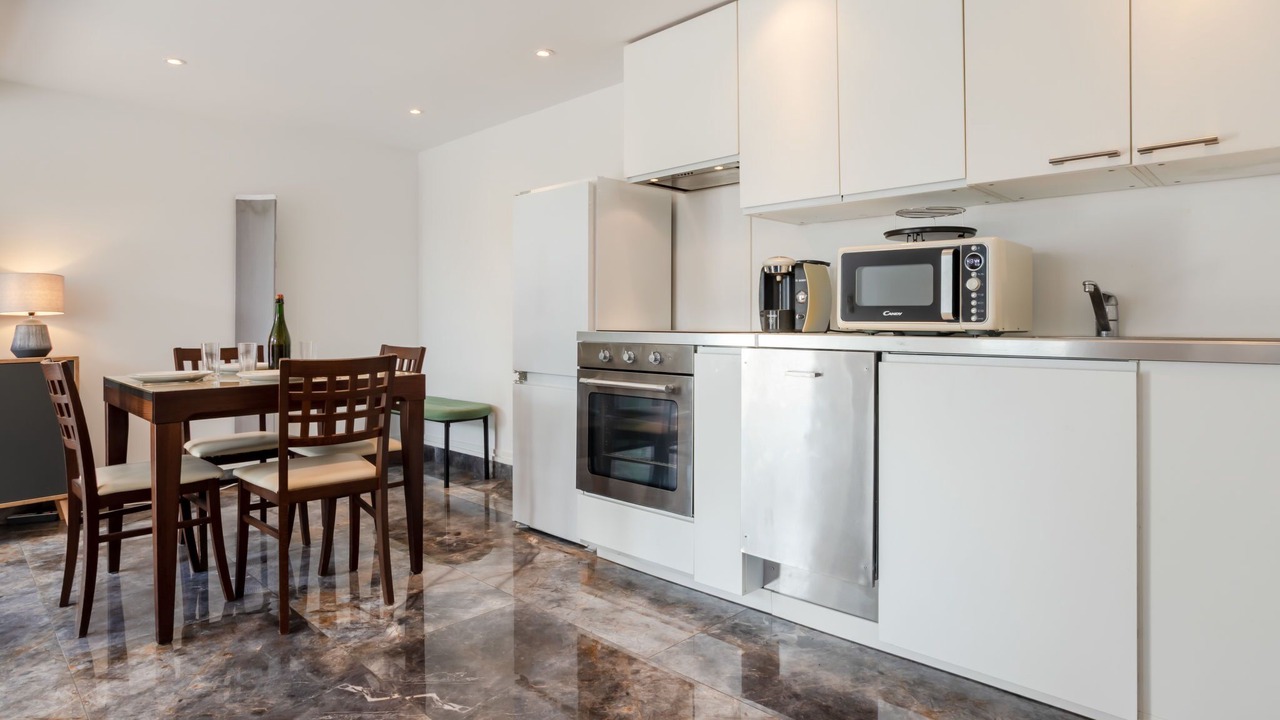 Photo of Bedroom in Les Cites