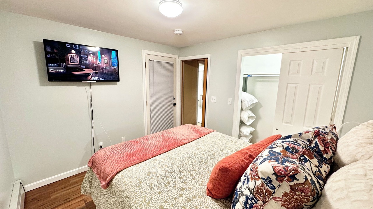 Photo of Bedroom in Fitchburg