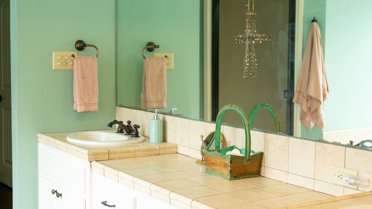 Photo of Bathroom in Karnack