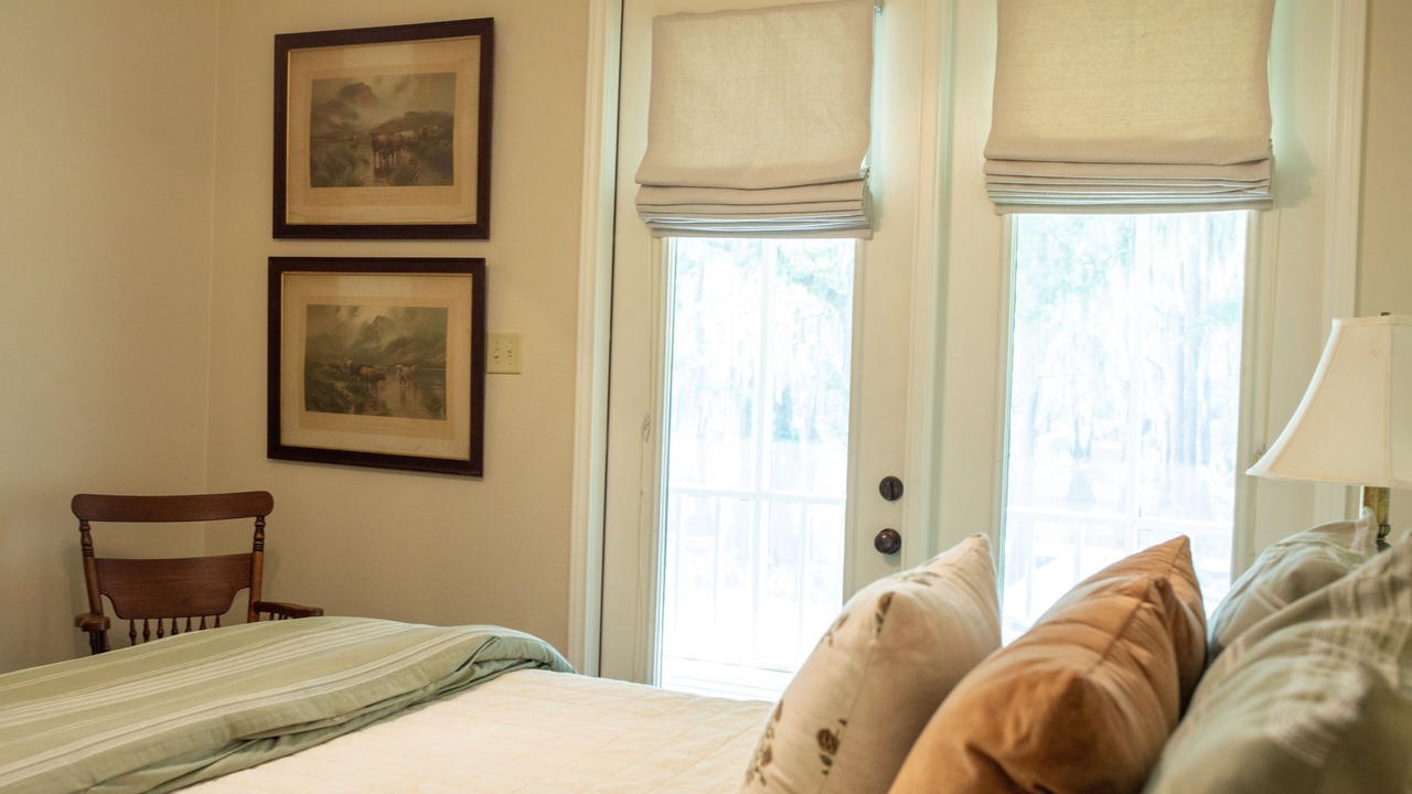 Photo of Bedroom in Karnack