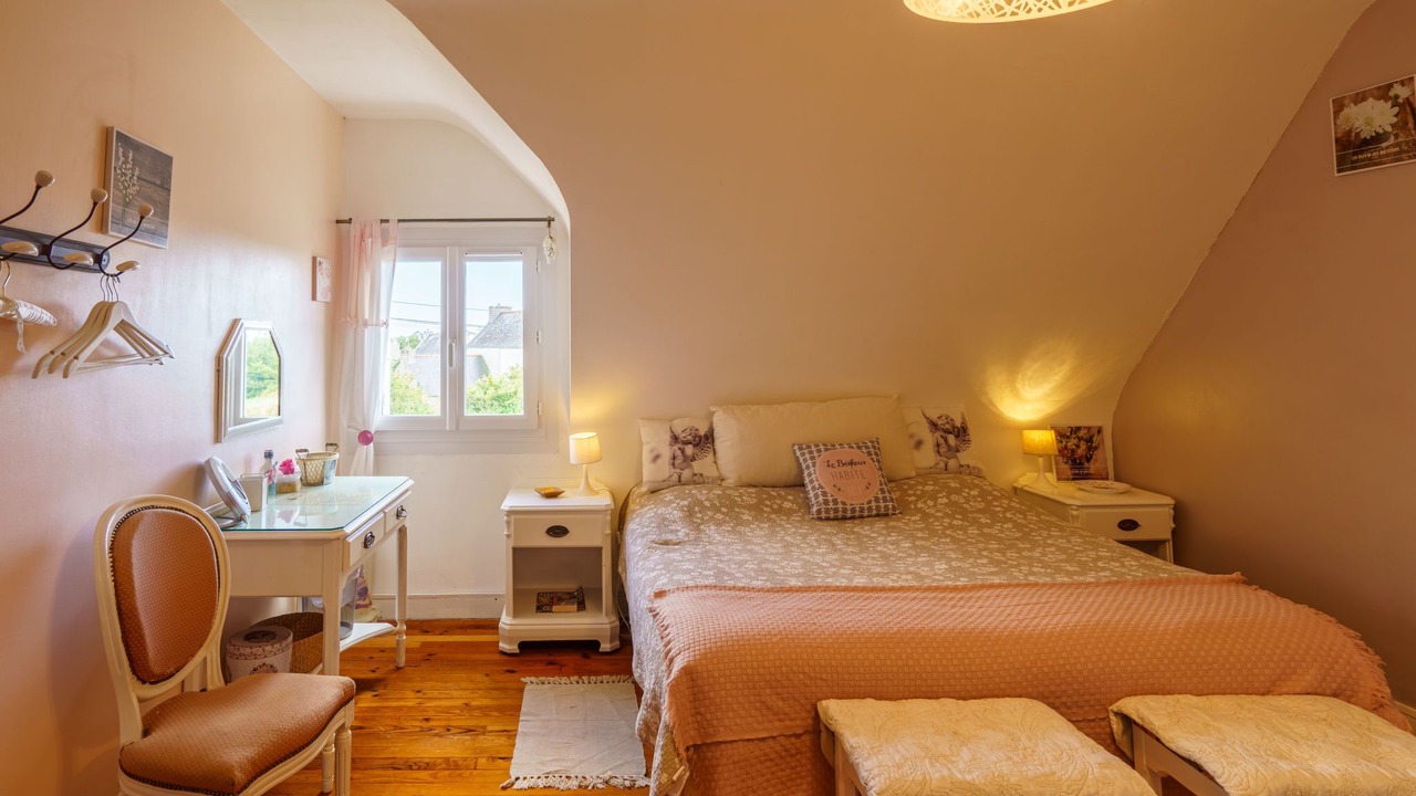 Photo of Others in Primelin