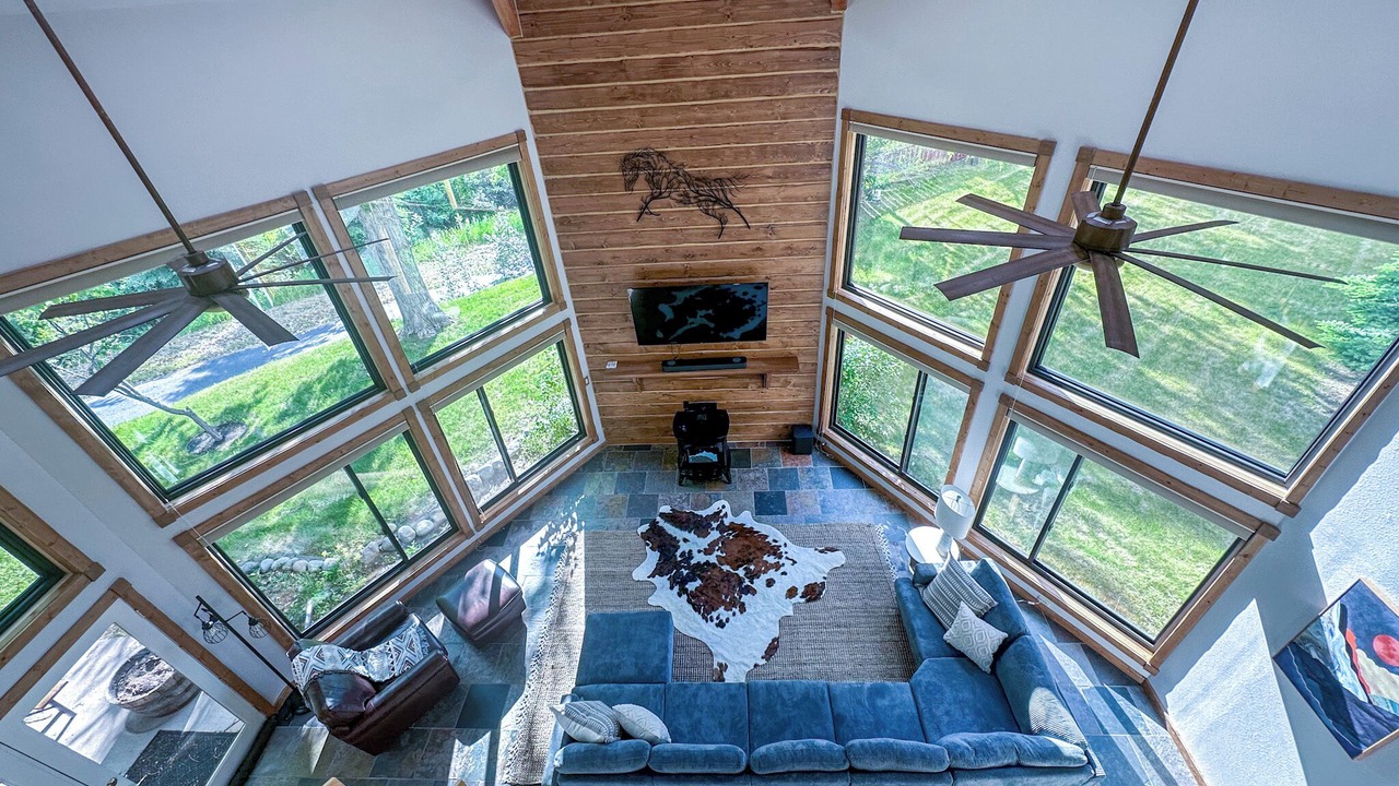 Photo of Bedroom in Ten Sleep