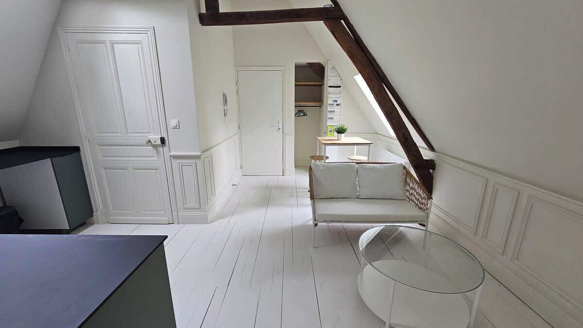 Photo of Others in Arras