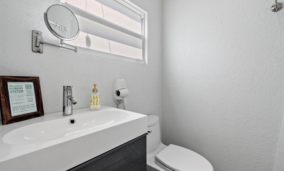 Photo of Bathroom in Parker Ridge