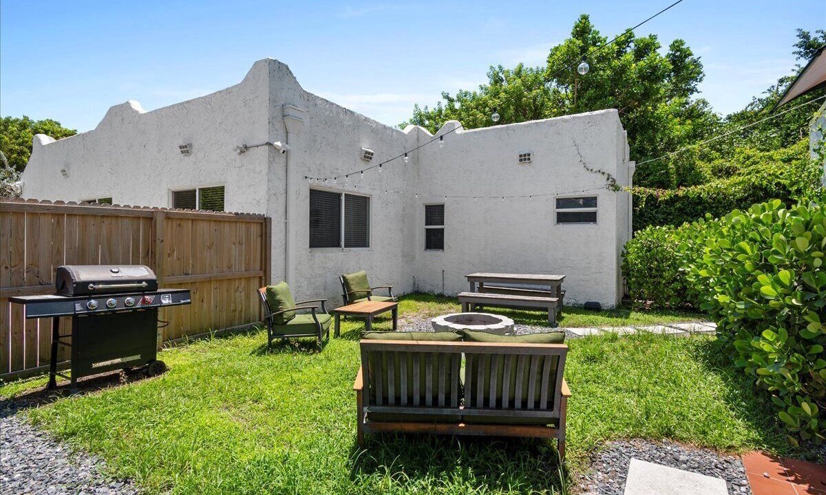 Photo of Outdoor in Parker Ridge