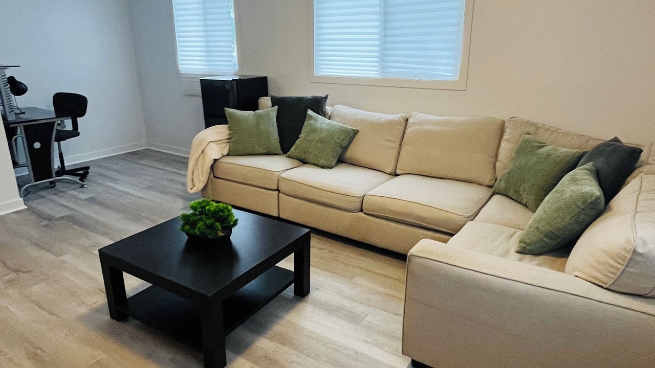 Photo of Livingroom in Orono