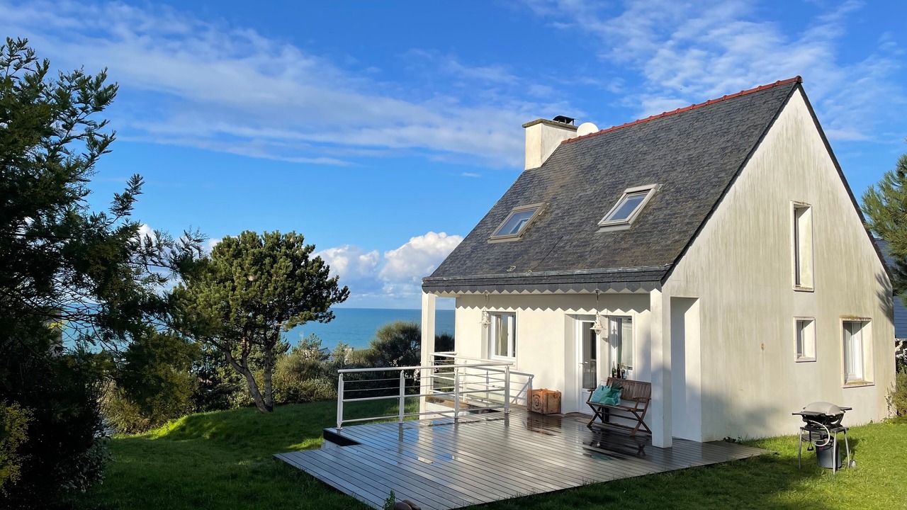 Photo of Patio Balcony in Pleherel-Plage-Vieux-Bourg
