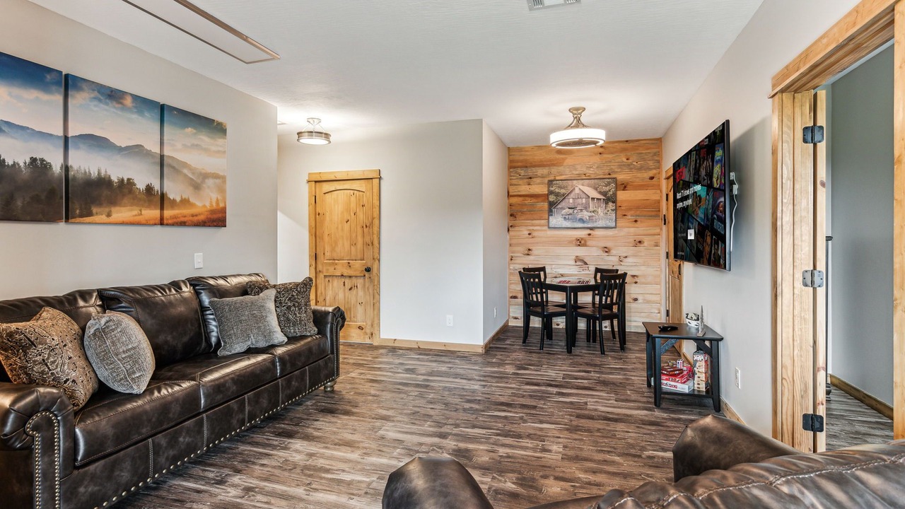 Photo of Livingroom in Blairsville