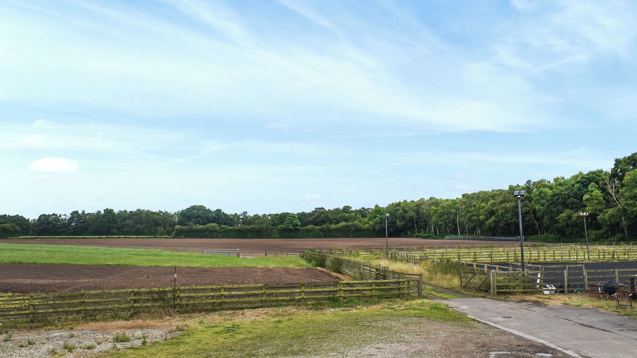 Photo of Outdoor in Huby