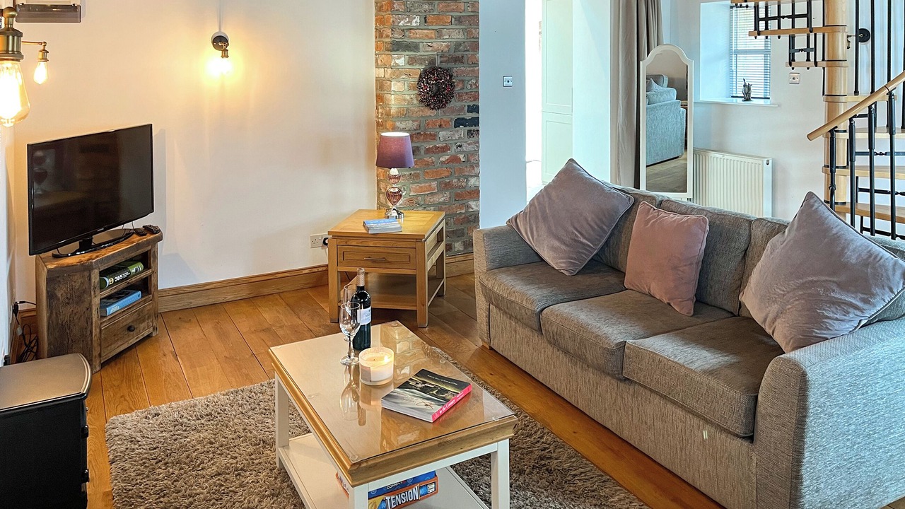 Photo of Others in Huby