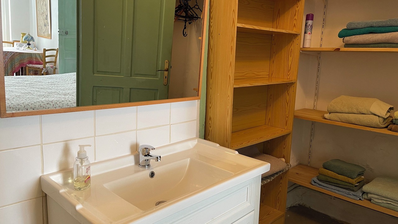 Photo of Bedroom in Saint-Hippolyte-du-Fort