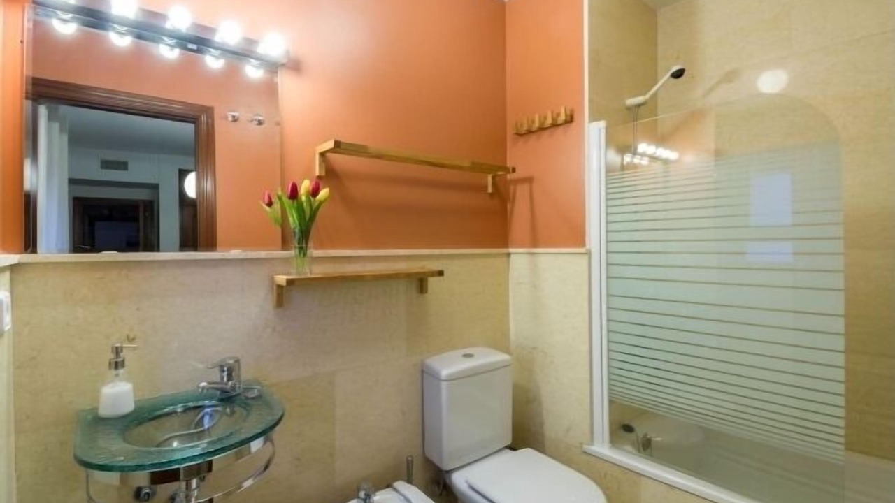 Photo of Bathroom in Centro Comercial