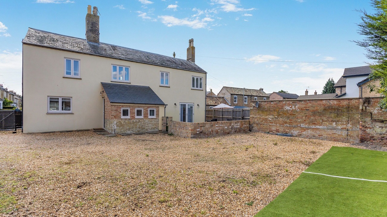 Photo of Others in Ely