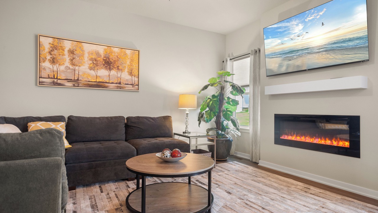 Photo of Livingroom in Tiffin