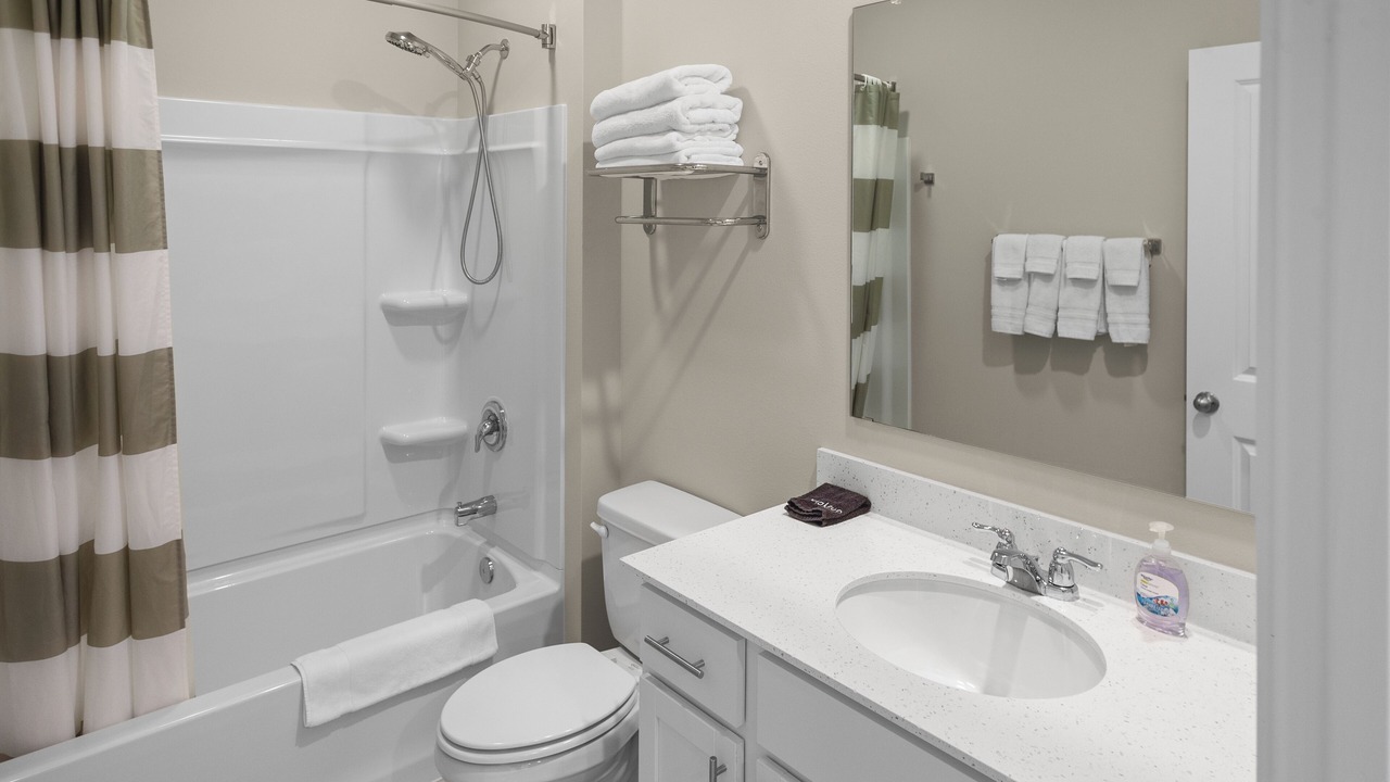 Photo of Bathroom in Tiffin