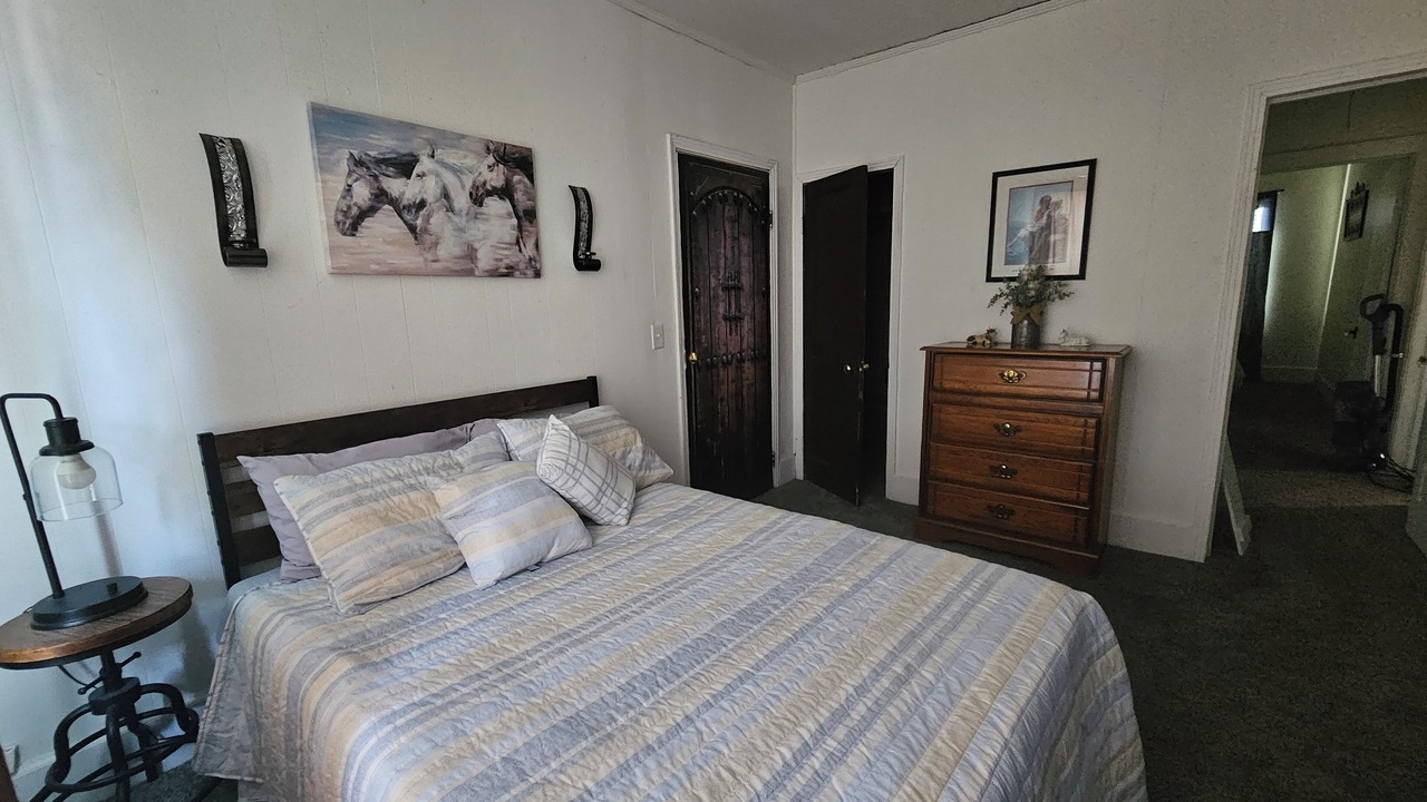 Photo of Others in Douglas