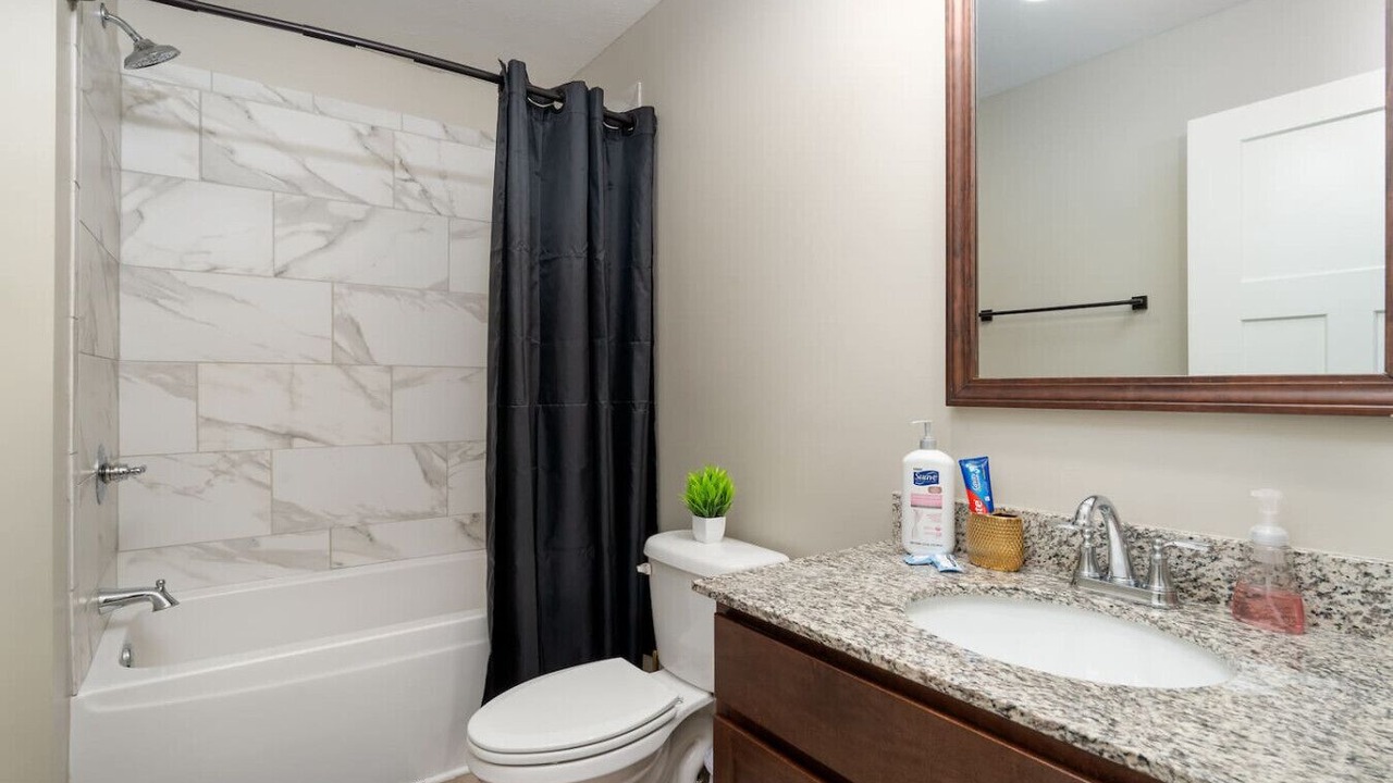 Photo of Bathroom in Oak Creek