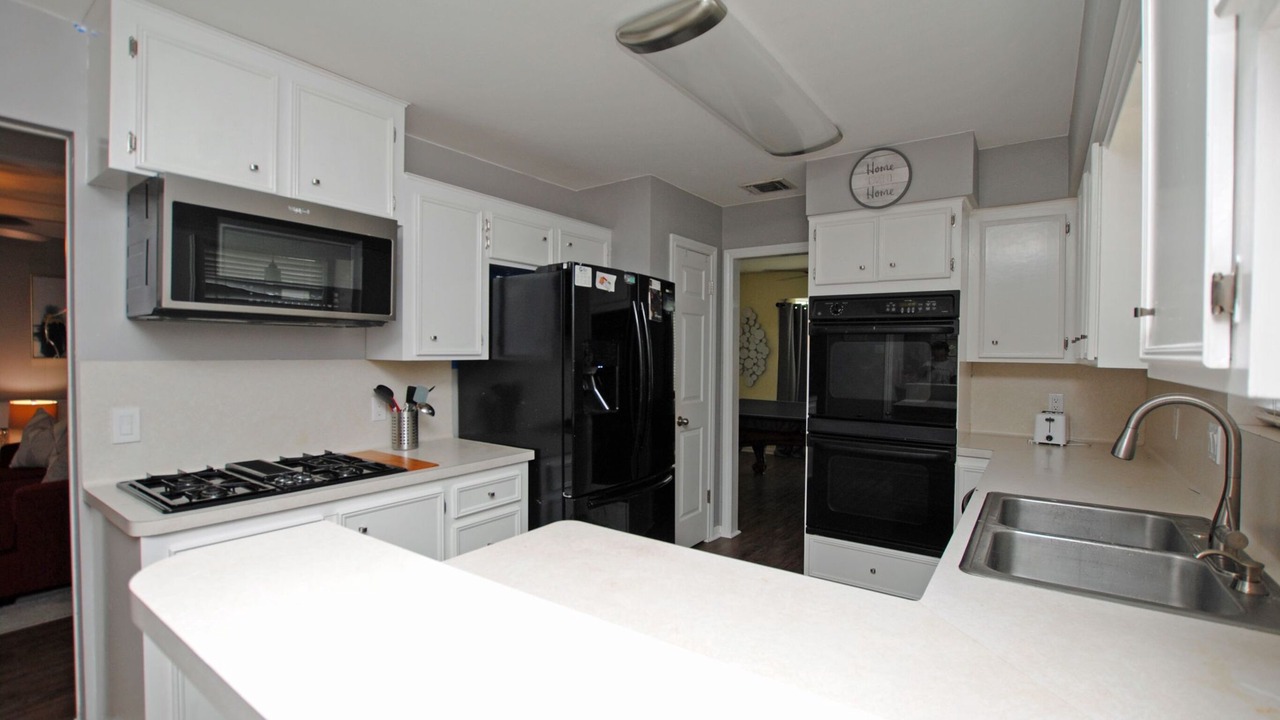 Photo of Kitchen in Memorial Parkway