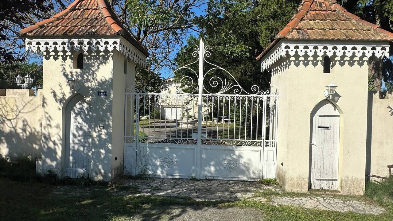 Photo of Outdoor in Loriol-sur-Drome