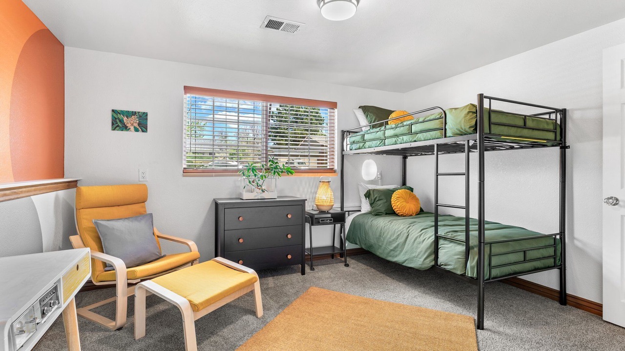 Photo of Bedroom in Lamar Heights Area